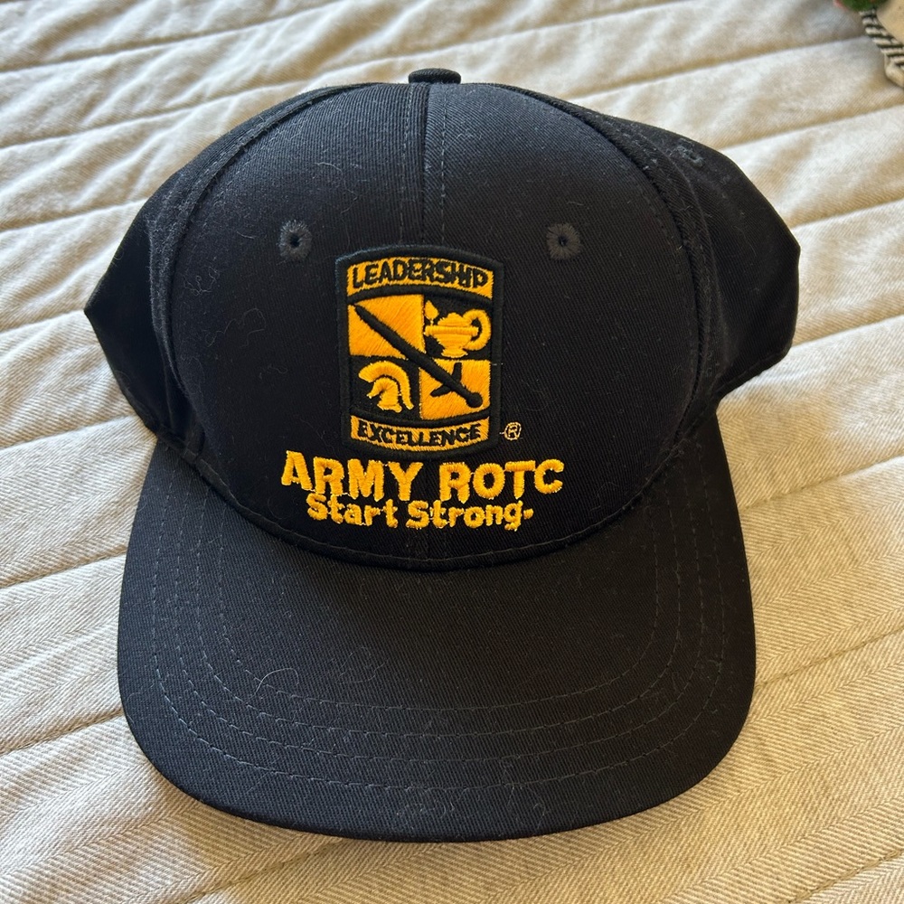 Army Strong ROTC snap back black and gold cap hat NEW USA
